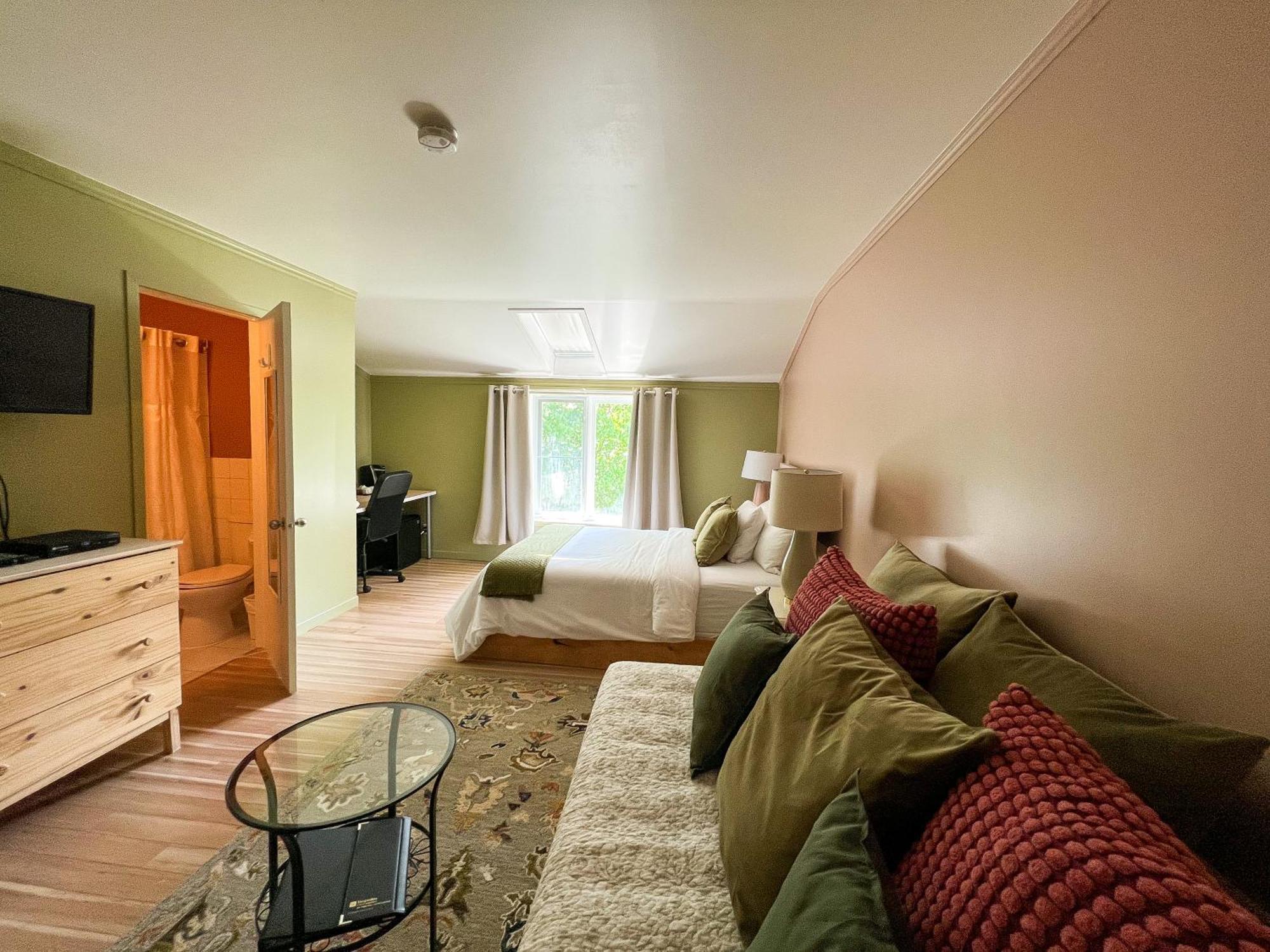 La Rosepierre Bistro Henri Inn 3*
