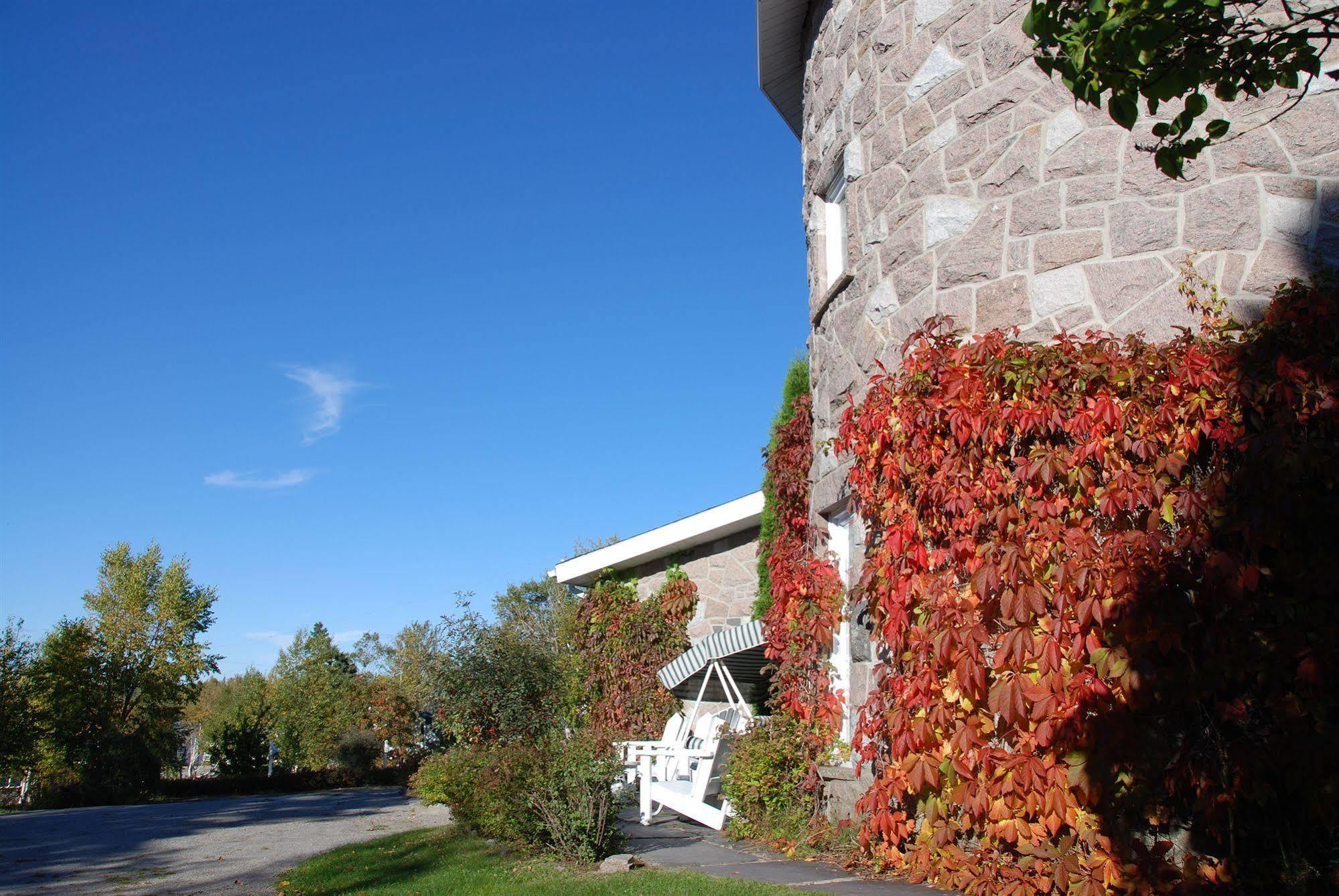 La Rosepierre Bistro Henri 3*